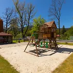 Iga Z Basenem I Saunami Karkonoce Stone Hill - Centrum Appartement *